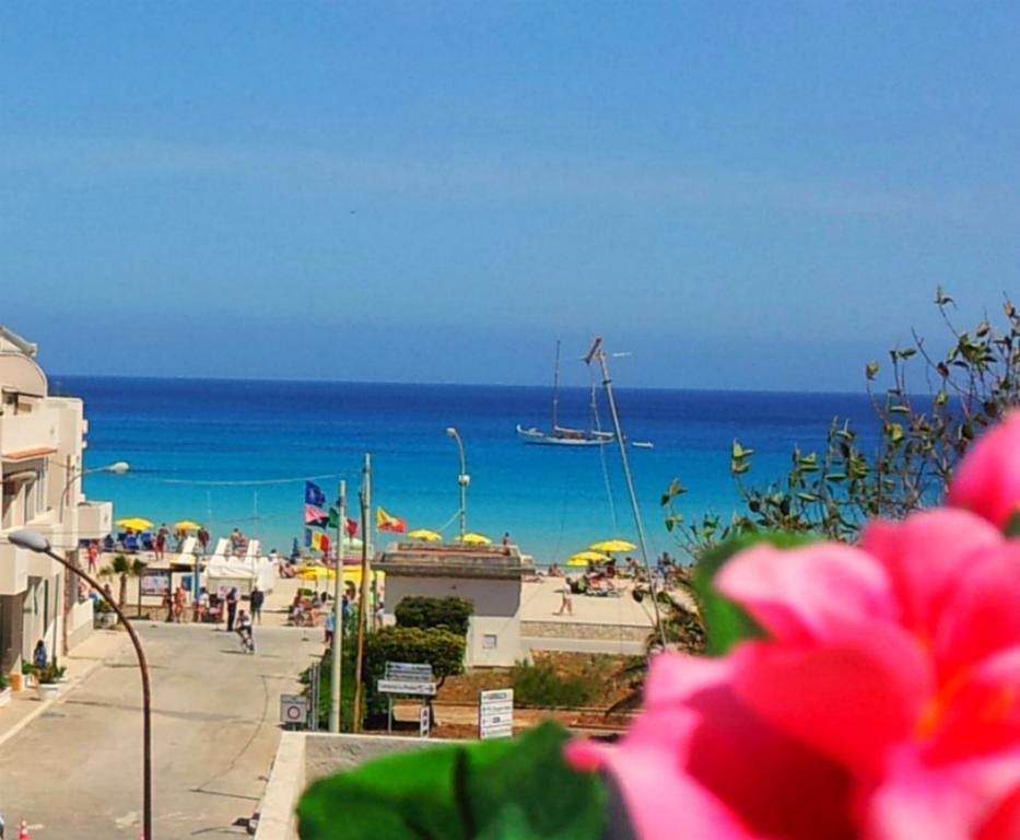 Hotel Baia Di Venere San Vito Lo Capo Luaran gambar